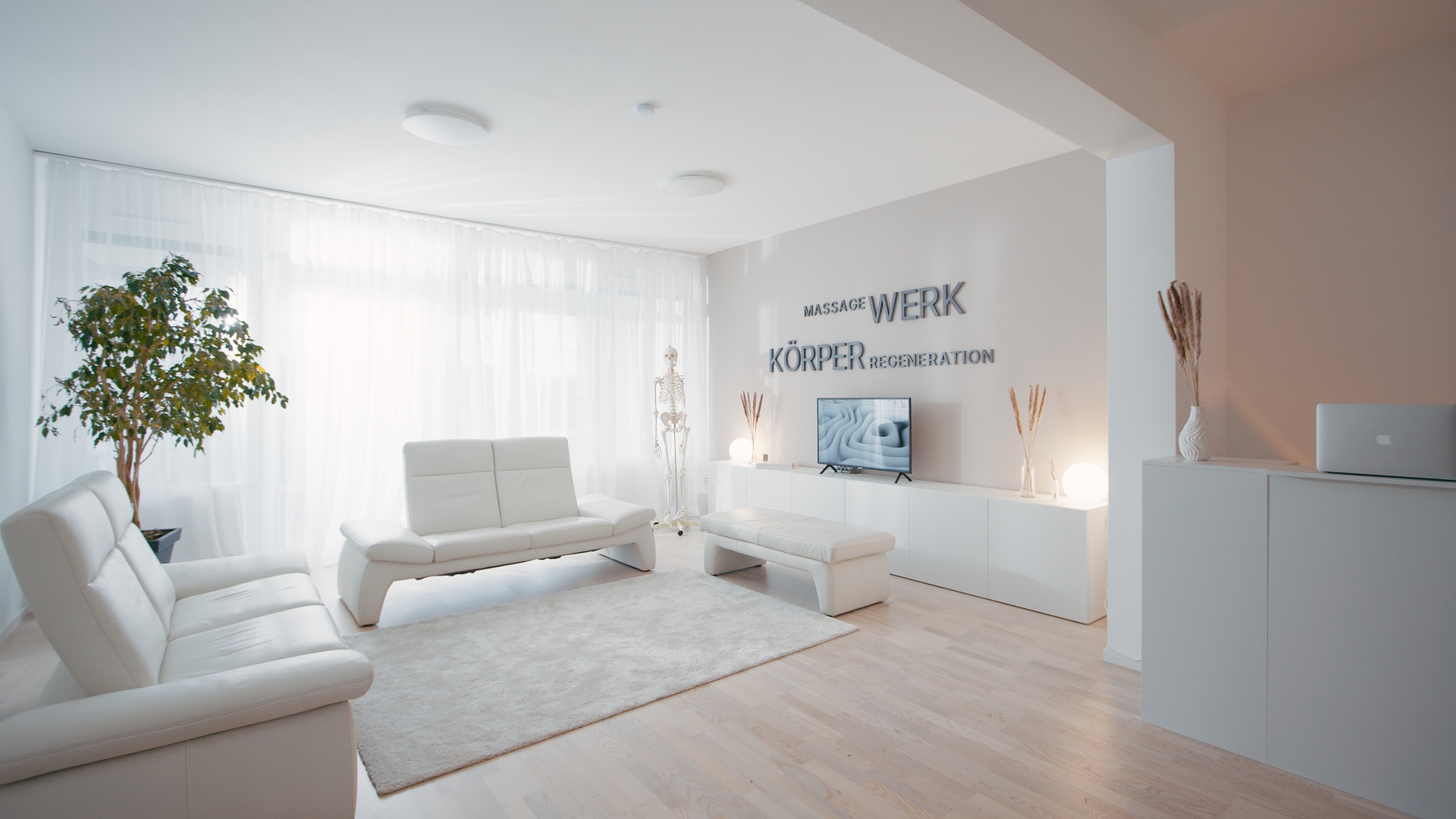 Empfangsbereich – MASSAGEWERK Stuttgart